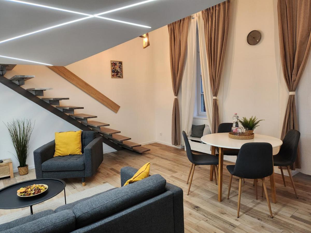 K21 "The Good Shepherd" Apartment Budapest Exteriör bild