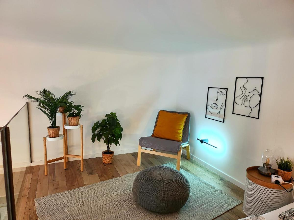 K21 "The Good Shepherd" Apartment Budapest Exteriör bild